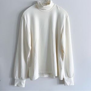 UNIQLO｜Soft Knitted High-Neck Puff Long-Sleeve T-Shirt Size M in Cream Ivory